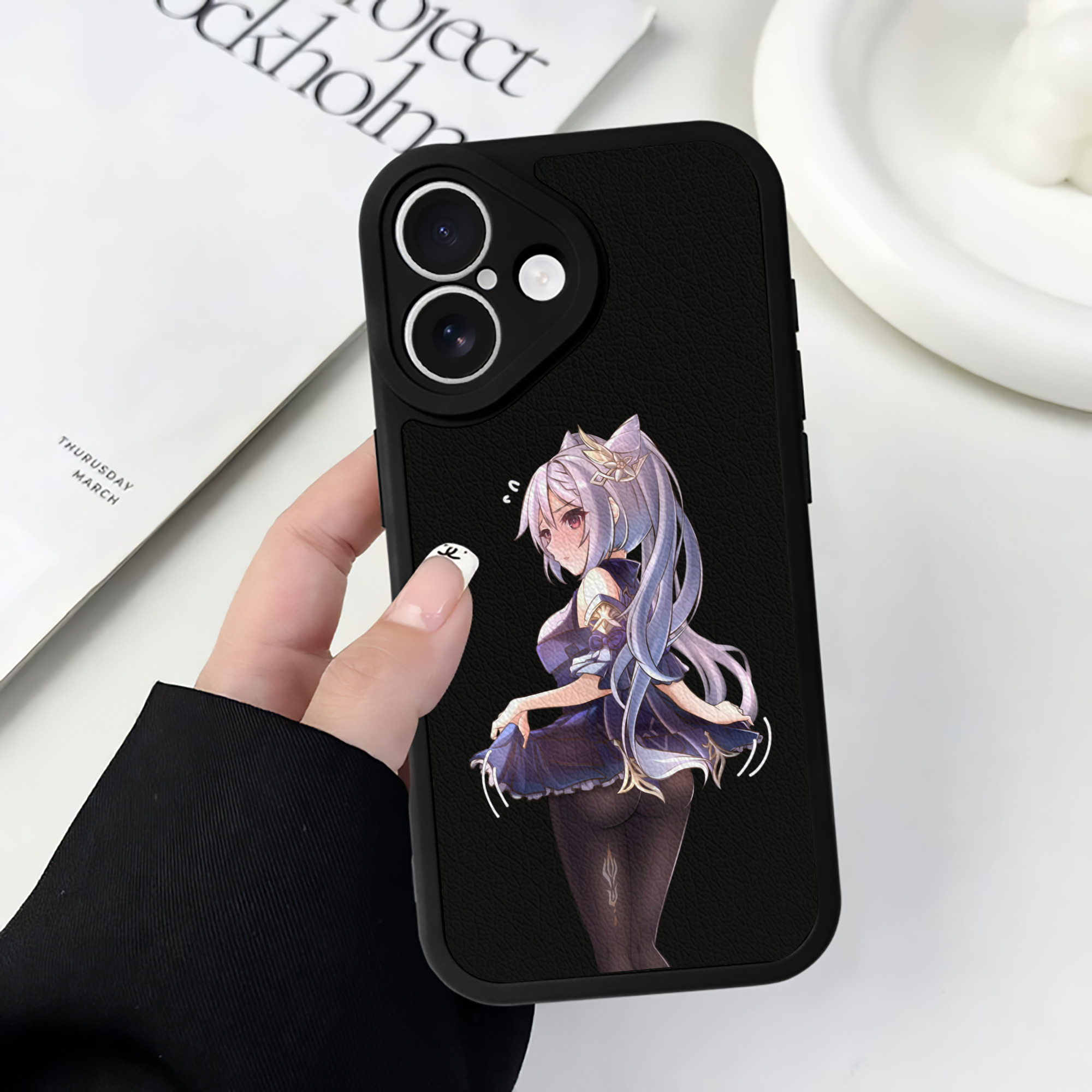 げんし神 刻晴 こくせい genshin Kokusei 【iPhone 16シリーズ対応】シリコンスマホケース（レザー調） 材質：シリコン